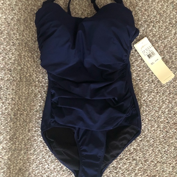 NWT one piece swim - Picture 1 of 4